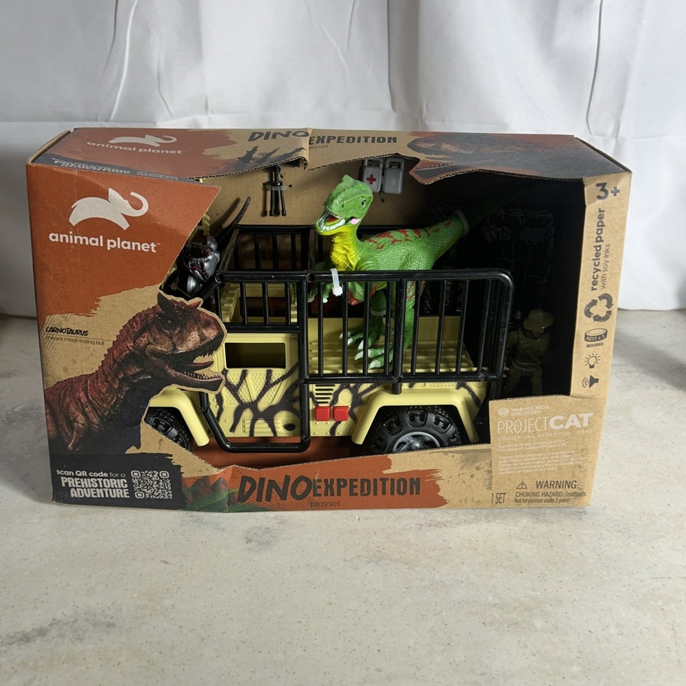 Animal Planet Dino Expedition Playset